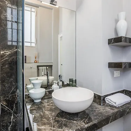 Apartment Design Boutique Flat - Refined &