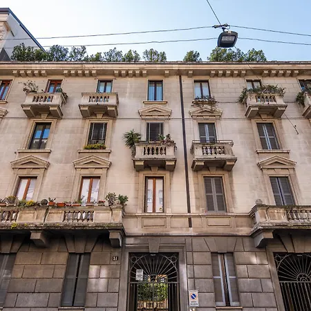 Design Boutique Flat - Refined & Apartament